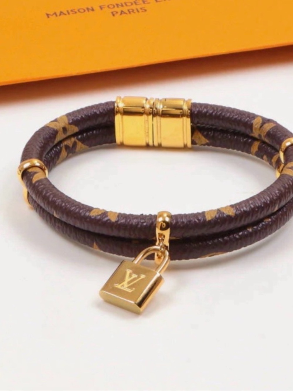 New 🔥Brown Monogram Double-Wrap Bracelet with Gold Padlock Charm